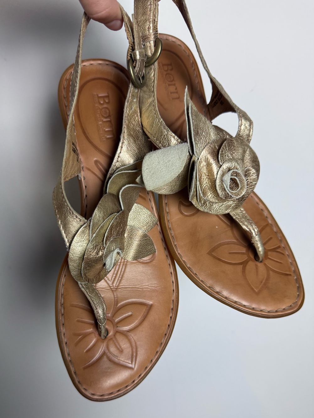 Born Floral Leather Sandals Gold Size 7